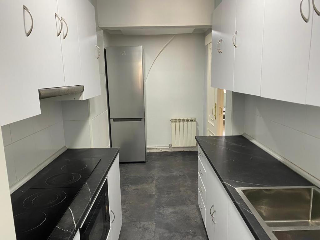 Apartamento Vigo Centro Comercial Travesia De Vigo Exterior foto